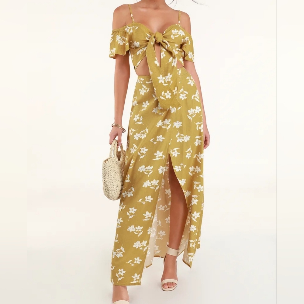 🔥NWT LIFE ON HOLD MUSTARD YELLOW FLORAL PRINT TIE-FRONT CROP TOP🔥 - Picture 2 of 6